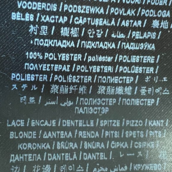 Guess Flowy Floral Top with Lace Detailing - Picture 8 of 8